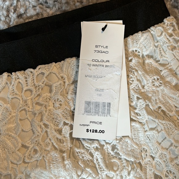 French Connection Lace Mimi Bouquet Skirt NWT Size 12 - Picture 4 of 6